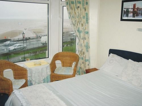 Pembroke B And B Guest Accomodation Bridlington Eksteriør bilde